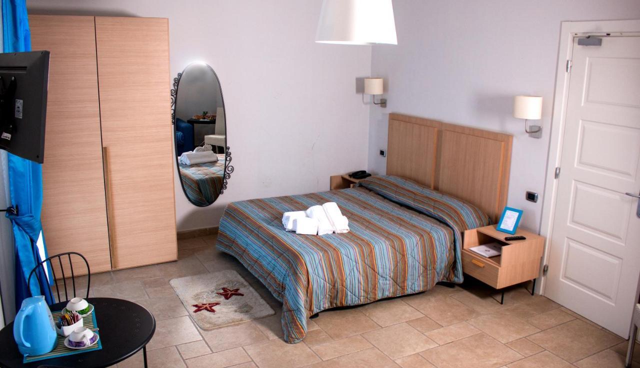 La Dimora Dei Borboni Hotel Портичи Екстериор снимка