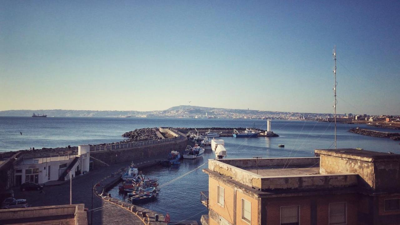 La Dimora Dei Borboni Hotel Портичи Екстериор снимка